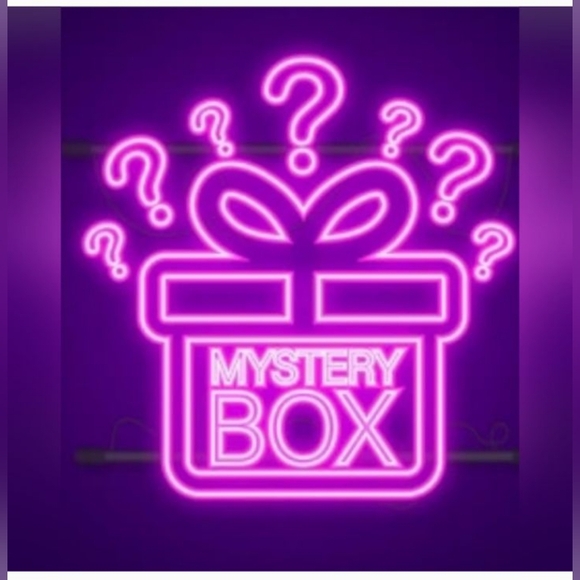 🌸 Mystery Box 🌸 - Picture 7 of 9